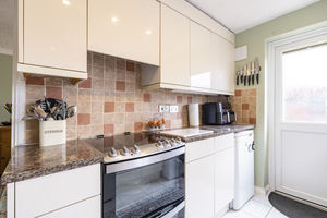 Kitchen- click for photo gallery